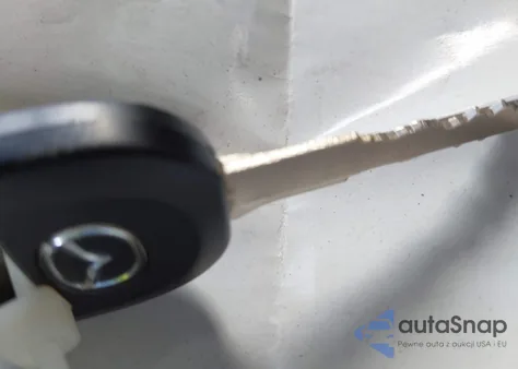 2004 Mazda Mazda3 S from USA, damaged, VIN JM1BK323341154102